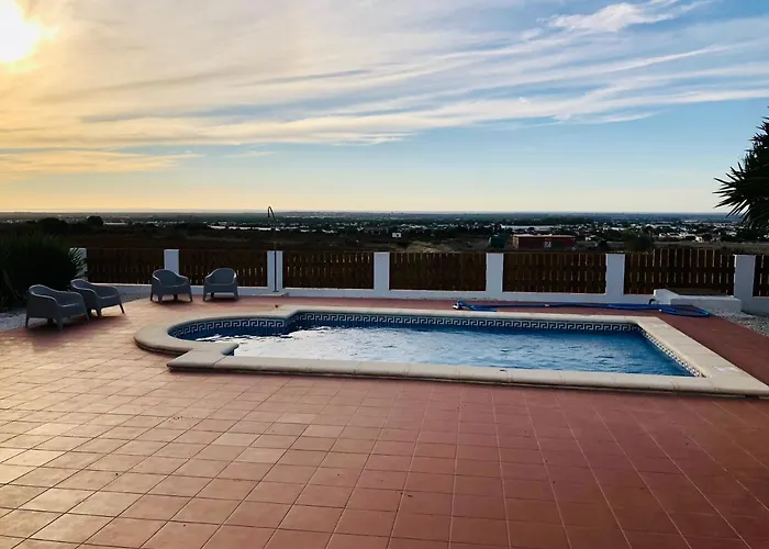 Casa Con Encanto Solo Familia بيت للعطل كونيل ذي لا فرونتيرا